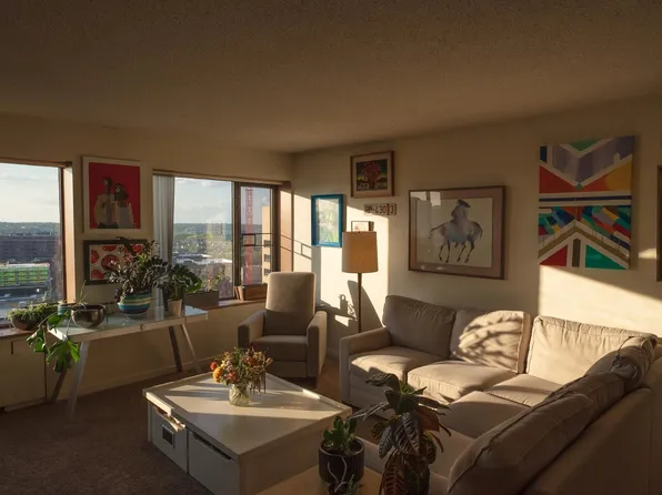 15 S 1st St APT A1619, Minneapolis, MN 55401