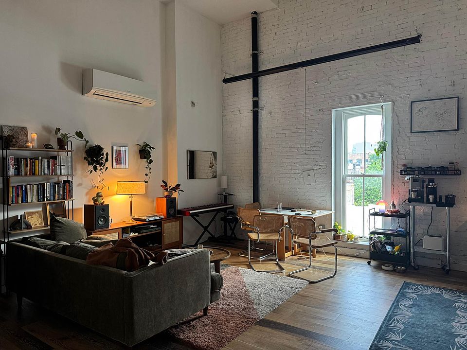 1st image of 945 Bergen St #406