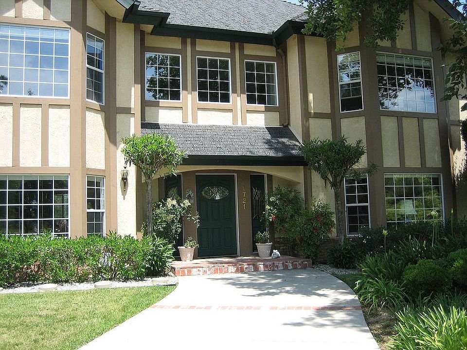 1st image of 1721 Country Dr