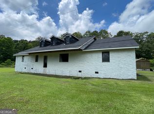 271 Cemetery Rd, Lyerly, GA 30730