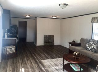 103 Clubhouse Dr, Justice, IL