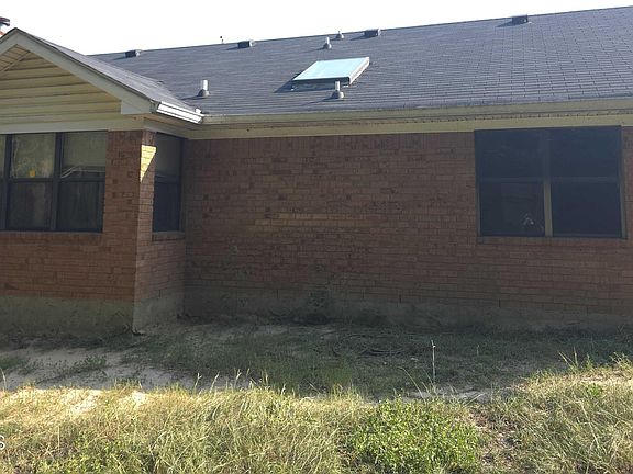3rd image of 3461 Linderwood Drive