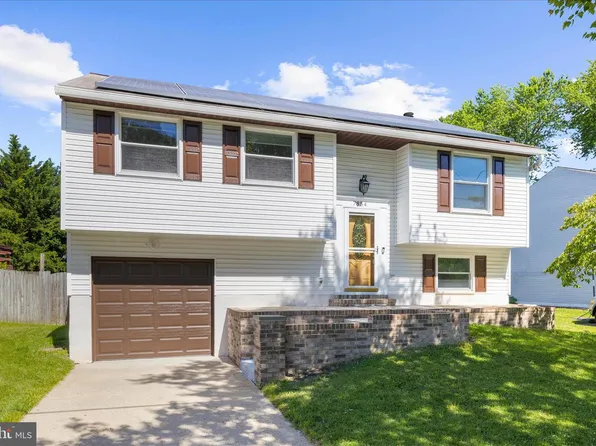 7854 Tick Neck Rd, Pasadena, MD 21122