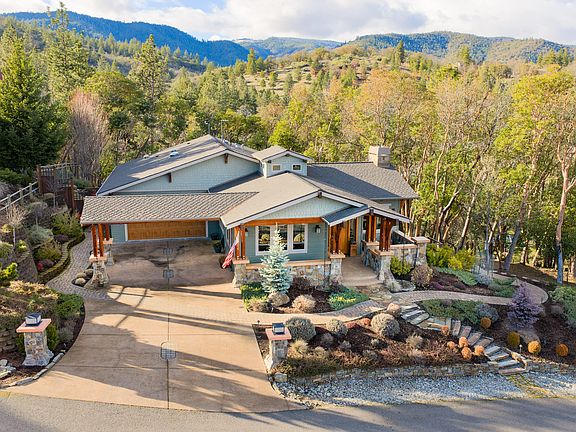 2nd image of 930 Granite Ridge Cir