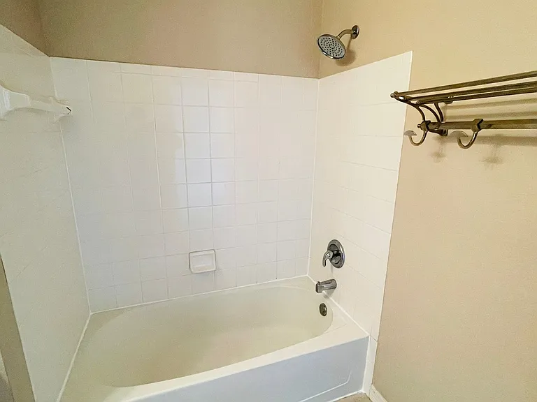 2718 Maitland Crossing Way #303 — Photo 14