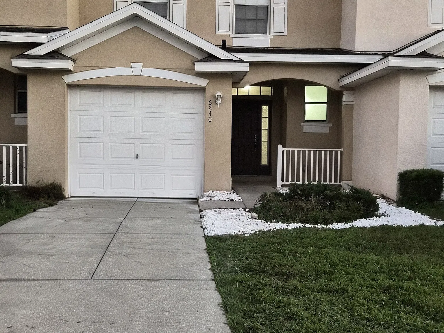 3 bed, 1387 sqft, $2,500 — Photo 3