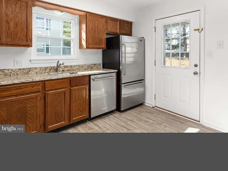 5143 Dominion Dr — Photo 15