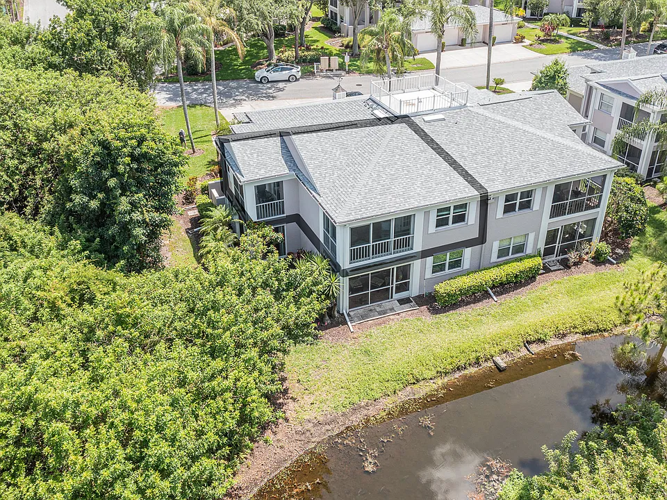 5658 Sheffield Greene Cir #66-17