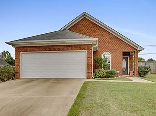 10420 Hunt Cir, Tuscaloosa, AL 35405