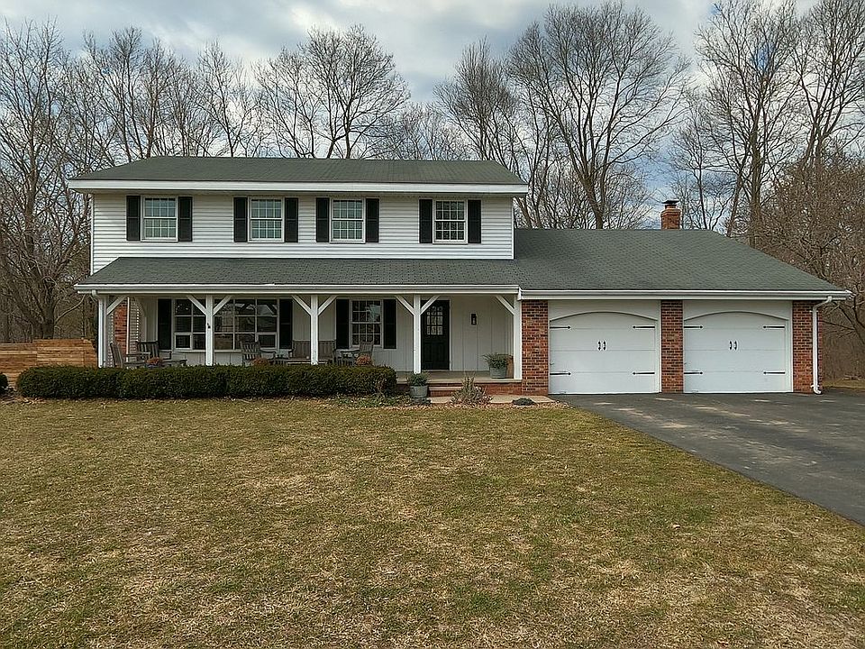 1st image of 1605 Louise Ln