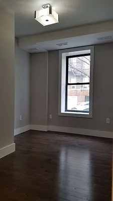 Rented by Bruma Realty LLC | media 35