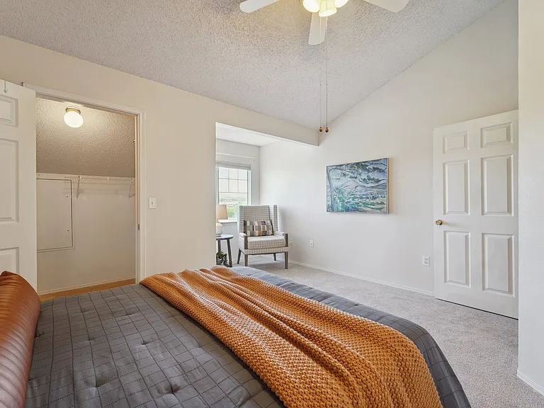 1864 Mallard Dr — Photo 24