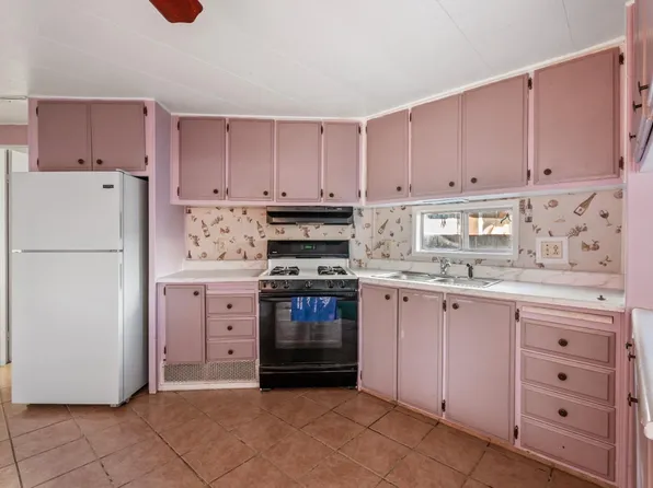 4080 Burke Hill Drive #4, Ukiah, CA 95482