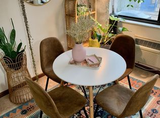 1106 11th St #14910770, Huntington, WV 25701