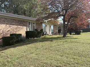 128 N Turner Dr, Sparta, TN 38583