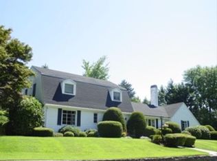 3 Indianhead Cir, Marblehead, MA 01945