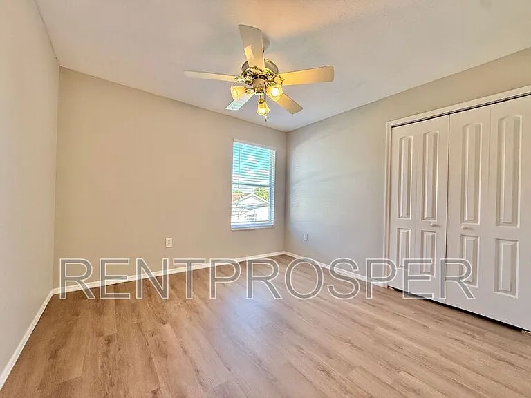 2205 Wyndam Way — Photo 15