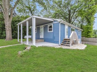 112 N Main St, Mayview, MO 64071