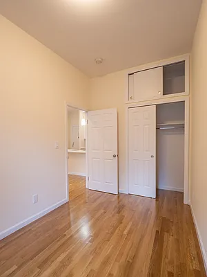 Rented by City Connections Realty | media 19