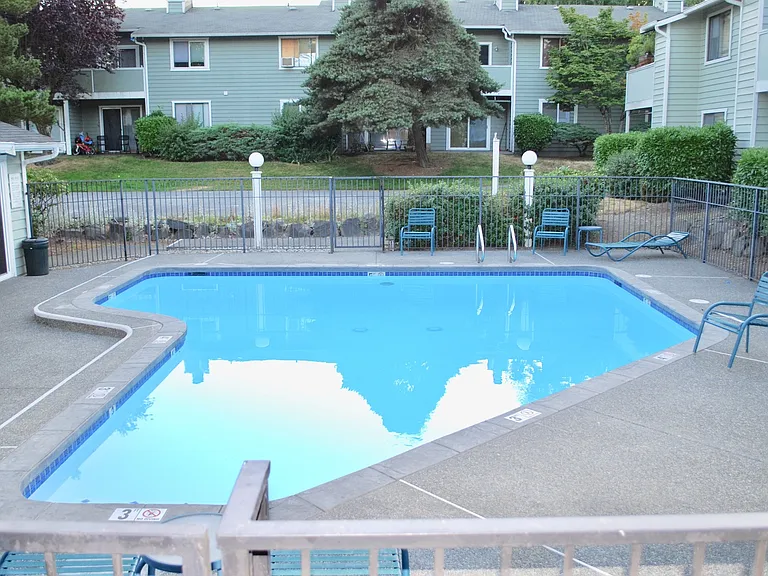 921 130th St SW #A101 — Photo 11