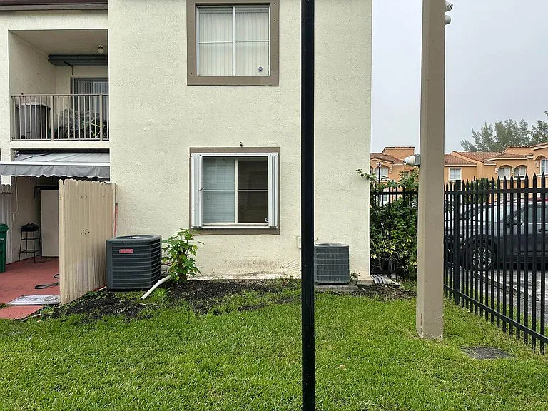 1147 NW 125th Path #101 — Photo 21