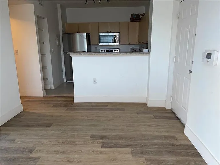 2160 E Preserve Way #201 — Photo 1