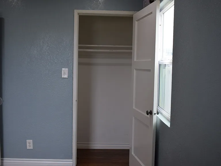 831 E Terrace Dr — Photo 9