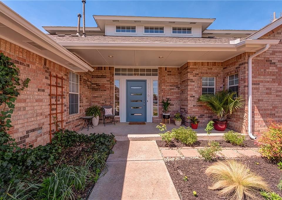 1st image of 1716 Egret Ln