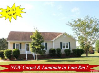 110 Crosswinds Dr, Selma, NC 27576