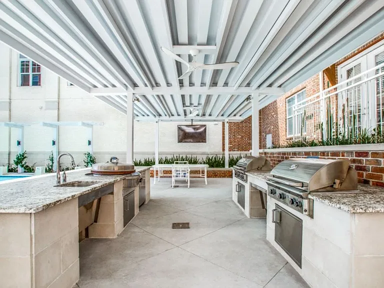 Resident Outdoor Grilling Stations