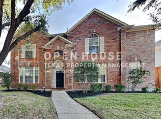 5817 Cypress Cove Dr, The Colony, TX 75056