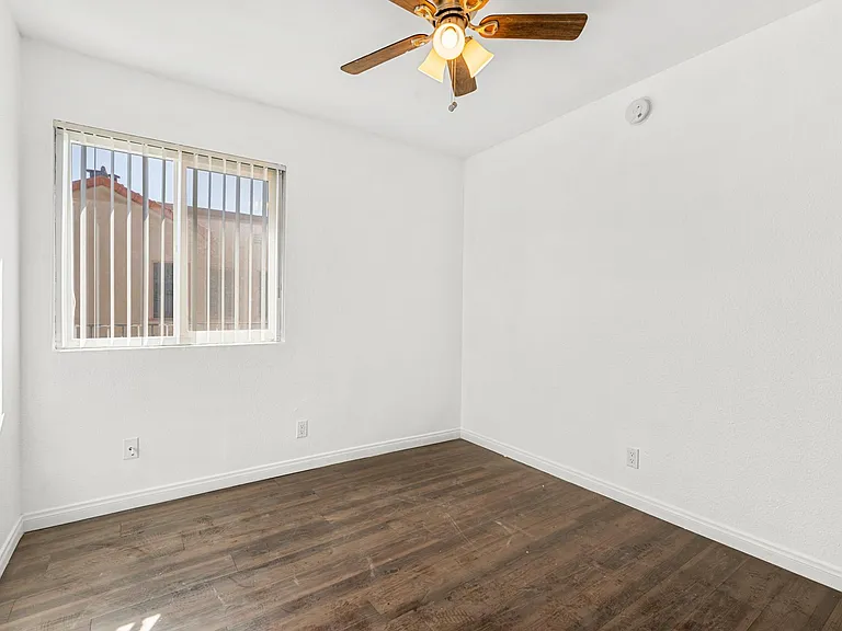 3828 Arizona St #D — Photo 12