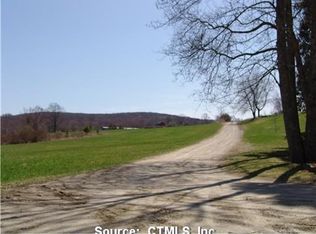 26 Bush Hill Rd, Lebanon, CT 06249