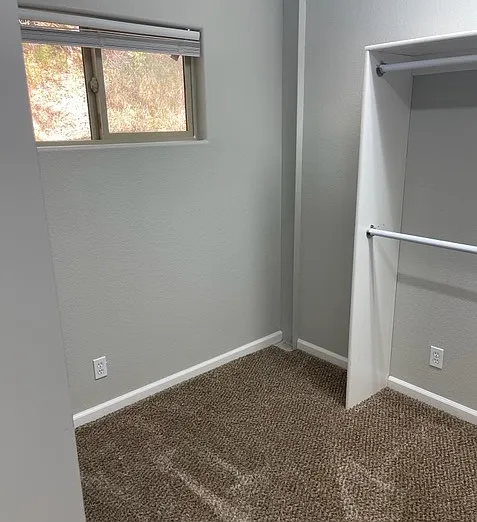 Updated 2 bdrm, 1 bth in Jackson — Photo 4
