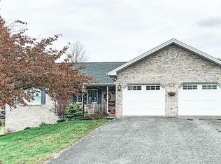 118 W Patterson St, Mc Connellsburg, PA 17233