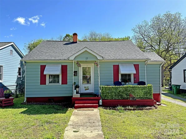 317 Bradford Dr, Charlotte, NC 28208