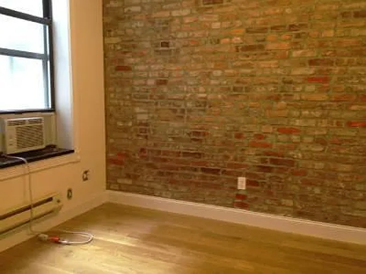 Rented by Centennial Properties NY | media 26