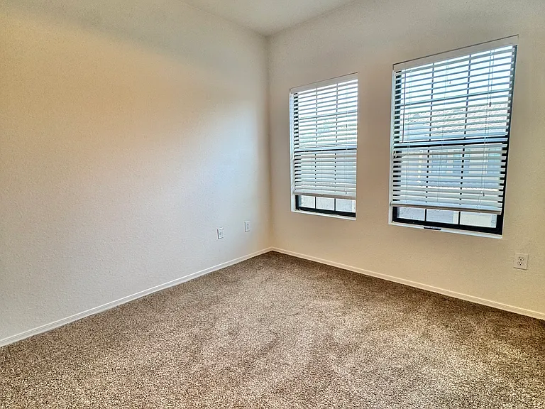 1702 E Bell Rd #164 — Photo 33