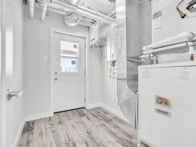 261 Somerset St E #3 — Photo 13