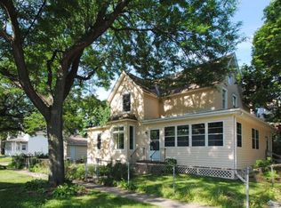 36 Isabel St W #W2, Saint Paul, MN 55107