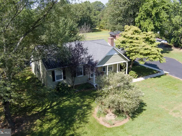 44 Independence Ct, Woolwich Township, NJ 08085