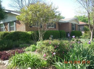303 Royal Ave, Duncanville, TX 75137
