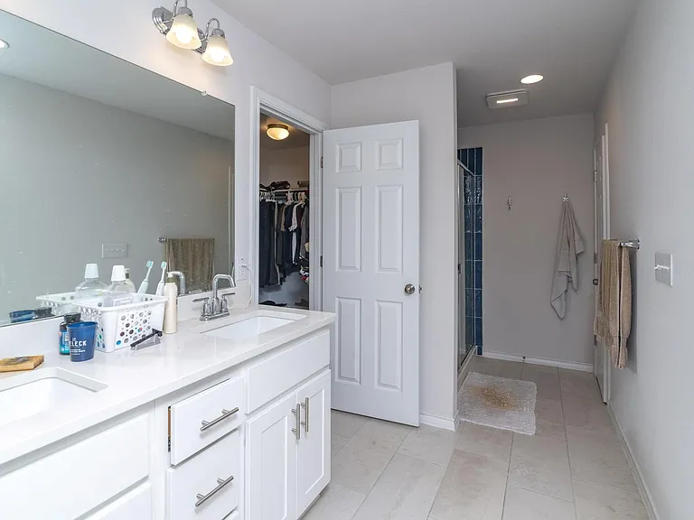 5300 Mulberry Grove Ln — Photo 17