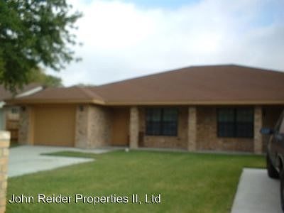 1st image of 223-A E Beeline Ln