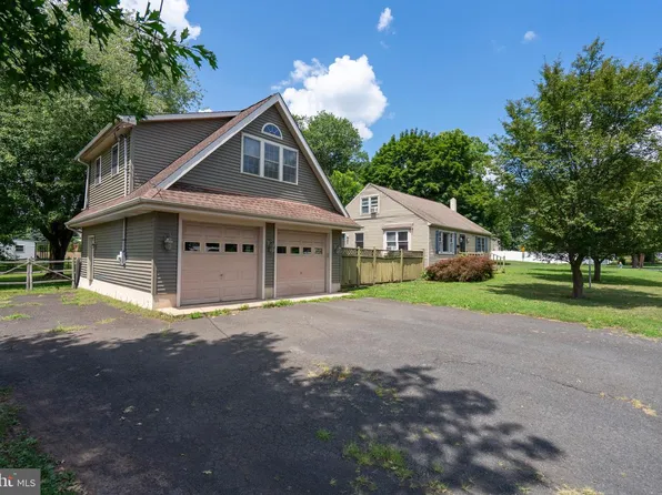 514 Kansas Rd, Warrington, PA 18976