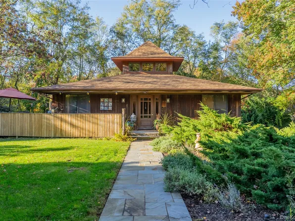 30 Long Bow, Wading River, NY 11792