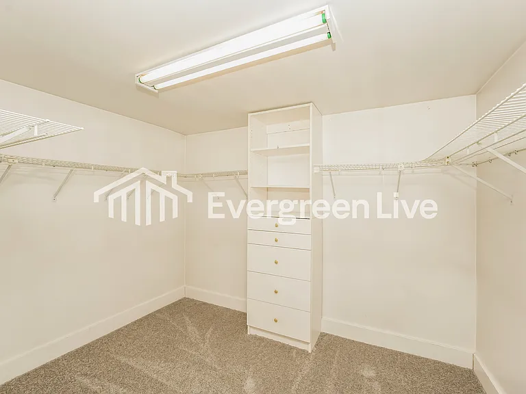 3406 Beechwood Ave — Photo 8