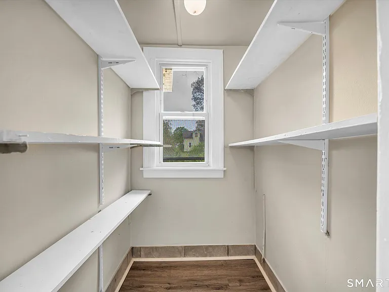 128-130 Sisson St #2 — Photo 11