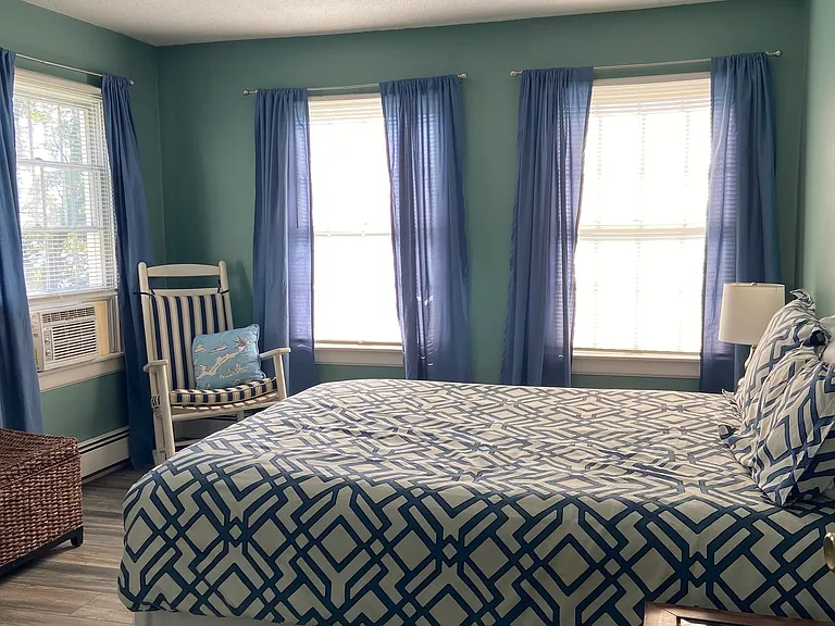 142 Old Black Point Rd — Photo 12