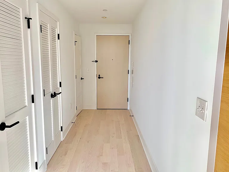 10 Provost St #1607 — Photo 5